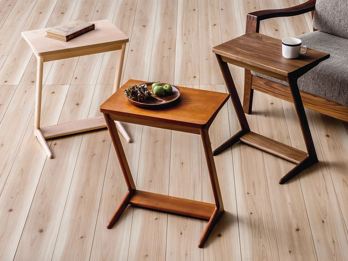 【フライミー ヴェール/FLYMEe vert / GOODS】のSIDE TABLE / サイドテーブル #117262 インテリア・キッズ・メンズ・レディースファッション・服の通販 founy(ファウニー) 　送料無料　Free Shipping　テーブル　Table, Dining Table　軽量　Lightweight, Ultra Light　ホーム・キャンプ・アウトドア・お取り寄せ　Home Living / Home & Lifestyle / Camping Gear / Outdoor Camping　家具・インテリア　Home Furniture & Interior. Stylish & Functional Living Spaces　テーブル　Dining, Coffee & Side Tables　サイドテーブル・ナイトテーブル　Side & End Tables　ウッド(左から時計周り):メープル(ナチュラル色)、ウォールナット、廃番カラー|ID: prp329100004972191 ipo3291000000037284371