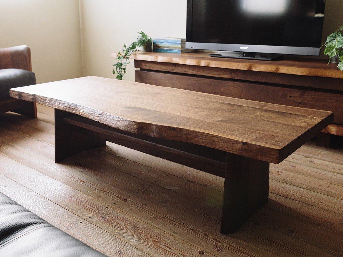 【丸庄/MARUSHO / GOODS】のNATURA Dining Table / ナトゥーラ ダイニングテーブル インテリア・キッズ・メンズ・レディースファッション・服の通販 founy(ファウニー) 　スリット　Slit, Slit Detail　テーブル　Table, Dining Table　フォルム　Silhouette, Form　ホーム・キャンプ・アウトドア・お取り寄せ　Home Living / Home & Lifestyle / Camping Gear / Outdoor Camping　家具・インテリア　Home Furniture & Interior. Stylish & Functional Living Spaces　テーブル　Dining, Coffee & Side Tables　ダイニングテーブル・食卓テーブル　Dining Tables　耳付き天板参考イメージ|ID: prp329100004972198 ipo3291000000037284399