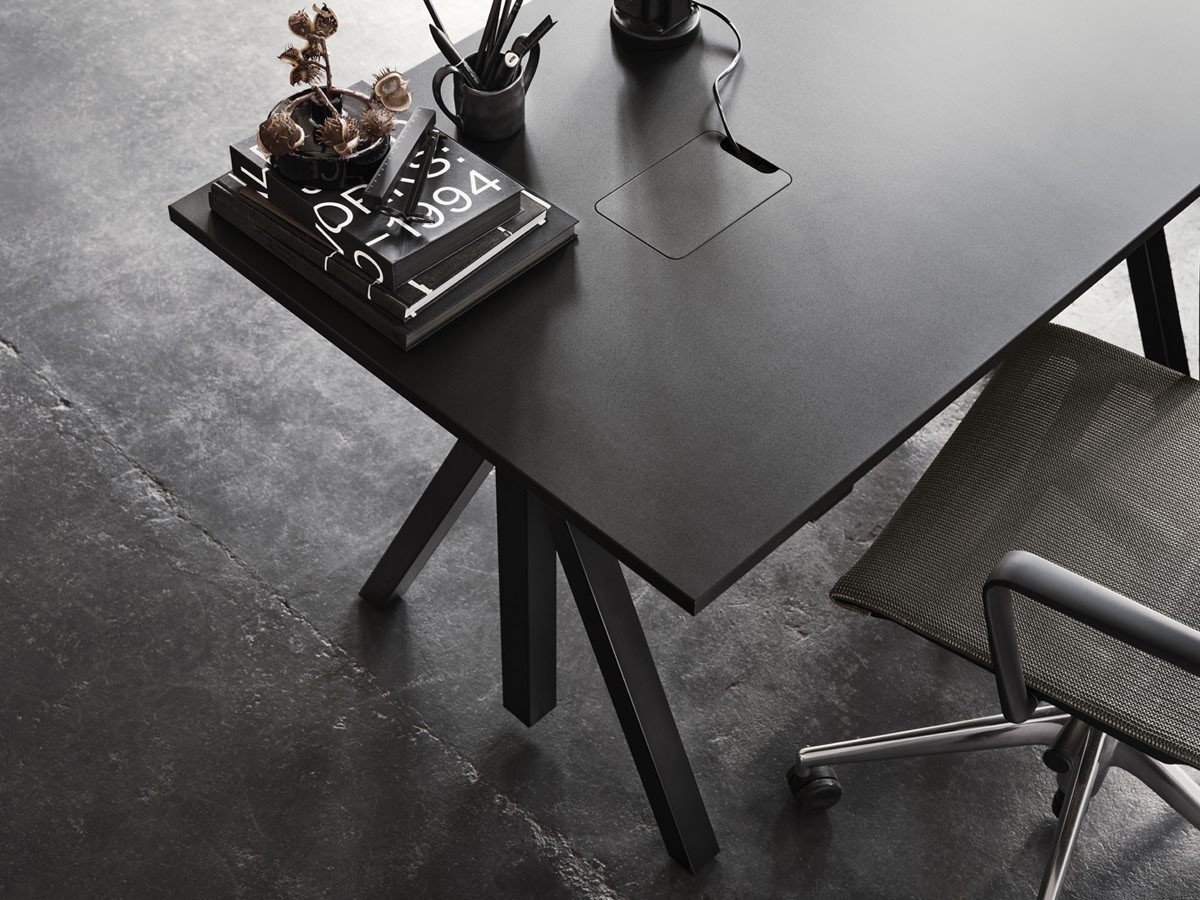 【ストリングファニチャー/String Furniture / GOODS】のWorks Meeting Table / ワークス ミーティングテーブル インテリア・キッズ・メンズ・レディースファッション・服の通販 founy(ファウニー) 　エレガント 上品　Elegant　テーブル　Table, Dining Table　デスク　Desk, Work Desk　リバーシブル　Reversible, Two-Sided　ホーム・キャンプ・アウトドア・お取り寄せ　Home Living / Home & Lifestyle / Camping Gear / Outdoor Camping　家具・インテリア　Home Furniture & Interior. Stylish & Functional Living Spaces　その他 インテリア雑貨、家具　Home Decor & Furniture Extras　参考イメージ|ID: prp329100004972364 ipo3291000000037285185