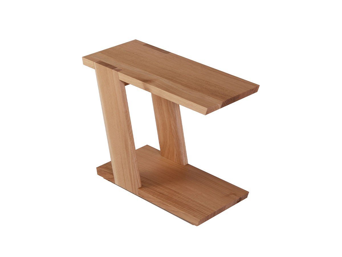 【日進木工/NISSHIN MOKKOU / GOODS】のCARVE Side Table / カーヴ サイドテーブル 長方形 大人の最旬トレンドファッション＆コーディネート founy(ファウニー) 　送料無料　Free Shipping　シンプル　Simple, Minimal　テーブル　Table, Dining Table　台形　A-Line, Trapezoid Shape　雑誌　Magazine, Fashion Magazine　ホーム・キャンプ・アウトドア・お取り寄せ　Home Living / Home & Lifestyle / Camping Gear / Outdoor Camping　家具・インテリア　Home Furniture & Interior. Stylish & Functional Living Spaces　テーブル　Dining, Coffee & Side Tables　サイドテーブル・ナイトテーブル　Side & End Tables　 other-1|ID: prp329100004972391 ipo3291000000037285295