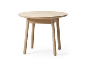 【プラスハレ/Plus Halle / GOODS】のNest Table Oak / ネスト テーブル オーク 直径65 × 高さ51cm 大人の最旬トレンドファッション＆コーディネート founy(ファウニー) テーブル Table, Dining Table モダン Modern, Contemporary ホーム・キャンプ・アウトドア・お取り寄せ Home Living / Home & Lifestyle / Camping Gear / Outdoor Camping 家具・インテリア Home Furniture & Interior. Stylish & Functional Living Spaces テーブル Dining, Coffee & Side Tables ローテーブル・センターテーブル Coffee & Center Tables |ID:prp329100004972512
