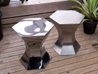 【三代目板金屋/Bankinya / GOODS】のpokkuri stool / coffee table / ポックリ スツール / コーヒーテーブル 左:鏡面仕上げ、右:ヘアライン仕上げ|ID: prp329100004972634 ipo3291000000037286394