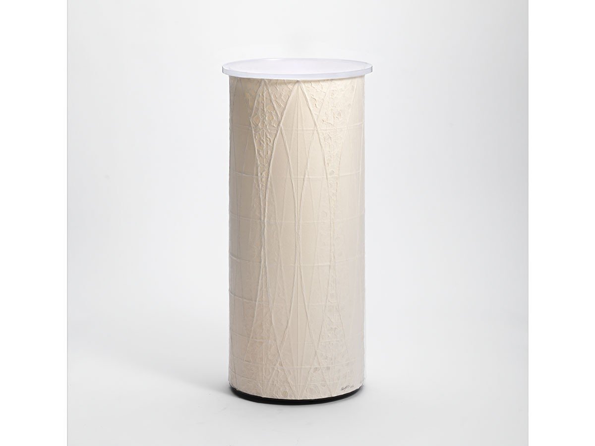 【ホリキエリコ/ERIKO HORIKI / GOODS】のSIDETABLE 250 MOON / サイドテーブル 250 ムーン インテリア・キッズ・メンズ・レディースファッション・服の通販 founy(ファウニー) 　アクリル　Acrylic Material　テーブル　Table, Dining Table　モチーフ　Motif, Design Theme　送料無料　Free Shipping　ホーム・キャンプ・アウトドア・お取り寄せ　Home Living / Home & Lifestyle / Camping Gear / Outdoor Camping　家具・インテリア　Home Furniture & Interior. Stylish & Functional Living Spaces　テーブル　Dining, Coffee & Side Tables　サイドテーブル・ナイトテーブル　Side & End Tables　ホーム・キャンプ・アウトドア・お取り寄せ　Home Living / Home & Lifestyle / Camping Gear / Outdoor Camping　家具・インテリア　Home Furniture & Interior. Stylish & Functional Living Spaces　ライト・照明　Lamps & Lighting Fixtures　フロアランプ・スタンドライト　Floor Lamp / Standing Lamp　消灯時|ID: prp329100004972643 ipo3291000000037286441