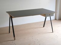 【石巻工房/Ishinomaki Laboratory / GOODS】のKOBO ST-TABLE drawer / 工房 ST-テーブル ドロワー付 大人の最旬トレンドファッション＆コーディネート founy(ファウニー) コルク Cork, Cork Material 抗菌 Antibacterial, Bacteria-Resistant ステーショナリー Stationery, Office Supplies テーブル Table, Dining Table デスク Desk, Work Desk ワーク Workwear, Utility Style ホーム・キャンプ・アウトドア・お取り寄せ Home Living / Home & Lifestyle / Camping Gear / Outdoor Camping 家具・インテリア Home Furniture & Interior. Stylish & Functional Living Spaces テーブル Dining, Coffee & Side Tables ダイニングテーブル・食卓テーブル Dining Tables |ID:prp329100004972675