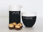 【マギッソ/Magisso / GOODS】のCOOLING CERAMICS WHITE Small Carafe / クーリング・セラミックス ホワイトライン スモールカラフェ 大人の最旬トレンドファッション＆コーディネート founy(ファウニー) おすすめ Recommended / Our Picks ギフト プレゼント Gift / Present グラス Glass, Eyewear コーティング Coating, Coated Finish テーブル Table, Dining Table thumbnail 左:本商品、右:同シリーズの「ウォーターグラス」|ID: prp329100004972873 ipo3291000000037287445