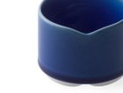 【ハス/HASU / GOODS】のAZURE CRACKLE Stacking bowl S / 瑠璃貫入 重ね小鉢 大人の最旬トレンドファッション＆コーディネート founy(ファウニー) シンプル Simple, Minimal テーブル Table, Dining Table フォルム Silhouette, Form エレガント 上品 Elegant 皿 Plate, Dish thumbnail 縁のくぼみにはスプーンなどを置くことができ、差したまま重ねることもできます。|ID: prp329100004972913 ipo3291000000037287645
