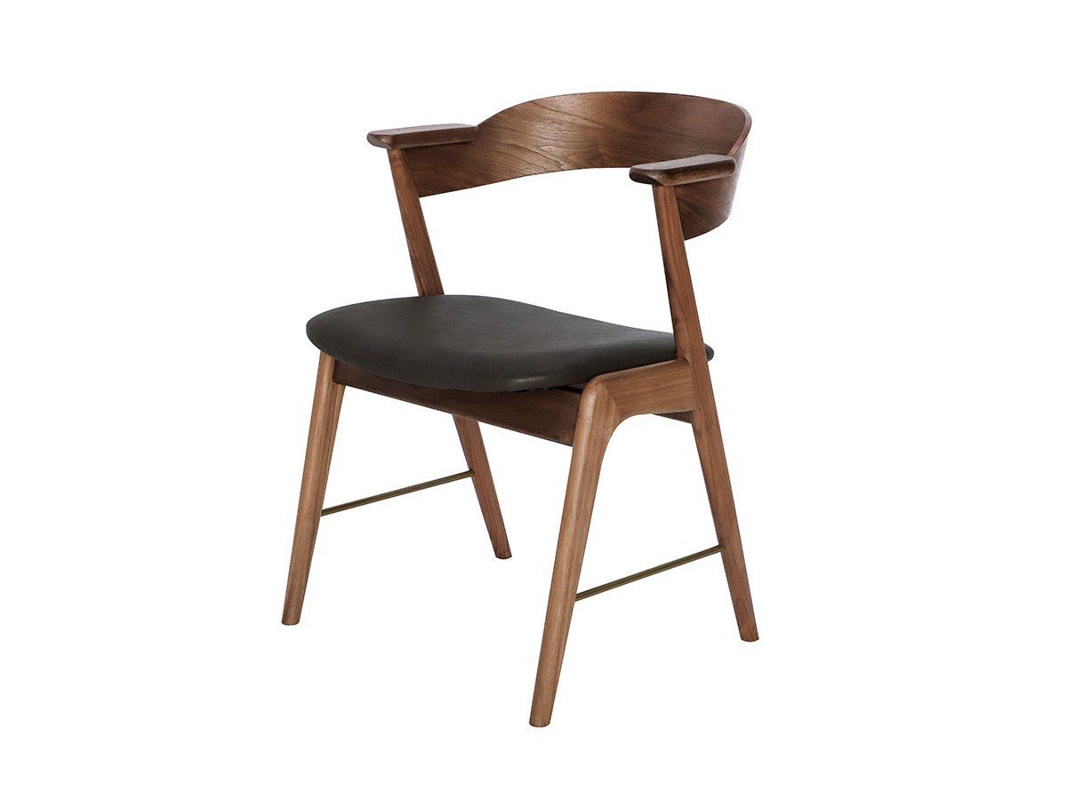 【アデペシュ/a.depeche】のdanis short arm chair PU wood × brass / ダニス ショートアームチェア PU ウッド × ブラス インテリア・キッズ・メンズ・レディースファッション・服の通販 founy(ファウニー) 　アンティーク　Antique-Inspired　ウッド　Wooden Design　ショート　Short, Short Length　フォルム　Silhouette, Form　フレーム　Frame, Outline　ホーム・キャンプ・アウトドア・お取り寄せ　Home Living / Home & Lifestyle / Camping Gear / Outdoor Camping　家具・インテリア　Home Furniture & Interior. Stylish & Functional Living Spaces　チェア・椅子　Seating & Chairs　ダイニングチェア・木製チェア　Dining Chairs　ホーム・キャンプ・アウトドア・お取り寄せ　Home Living / Home & Lifestyle / Camping Gear / Outdoor Camping　家具・インテリア　Home Furniture & Interior. Stylish & Functional Living Spaces　チェア・椅子　Seating & Chairs　アームチェア・アクセントチェア　Armchairs & Accent Chairs　フレームウォルナット、張地:ダークブラウン|ID: prp329100004986512 ipo3291000000037351136