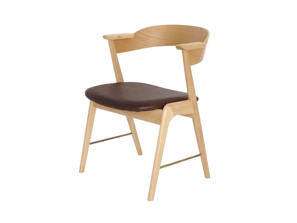 【アデペシュ/a.depeche】のdanis short arm chair PU wood × brass / ダニス ショートアームチェア PU ウッド × ブラス インテリア・キッズ・メンズ・レディースファッション・服の通販 founy(ファウニー) 　アンティーク　Antique-Inspired　ウッド　Wooden Design　ショート　Short, Short Length　フォルム　Silhouette, Form　フレーム　Frame, Outline　ホーム・キャンプ・アウトドア・お取り寄せ　Home Living / Home & Lifestyle / Camping Gear / Outdoor Camping　家具・インテリア　Home Furniture & Interior. Stylish & Functional Living Spaces　チェア・椅子　Seating & Chairs　ダイニングチェア・木製チェア　Dining Chairs　ホーム・キャンプ・アウトドア・お取り寄せ　Home Living / Home & Lifestyle / Camping Gear / Outdoor Camping　家具・インテリア　Home Furniture & Interior. Stylish & Functional Living Spaces　チェア・椅子　Seating & Chairs　アームチェア・アクセントチェア　Armchairs & Accent Chairs　フレームナチュラル、張地:ライトブラウン|ID: prp329100004986512 ipo3291000000037351140