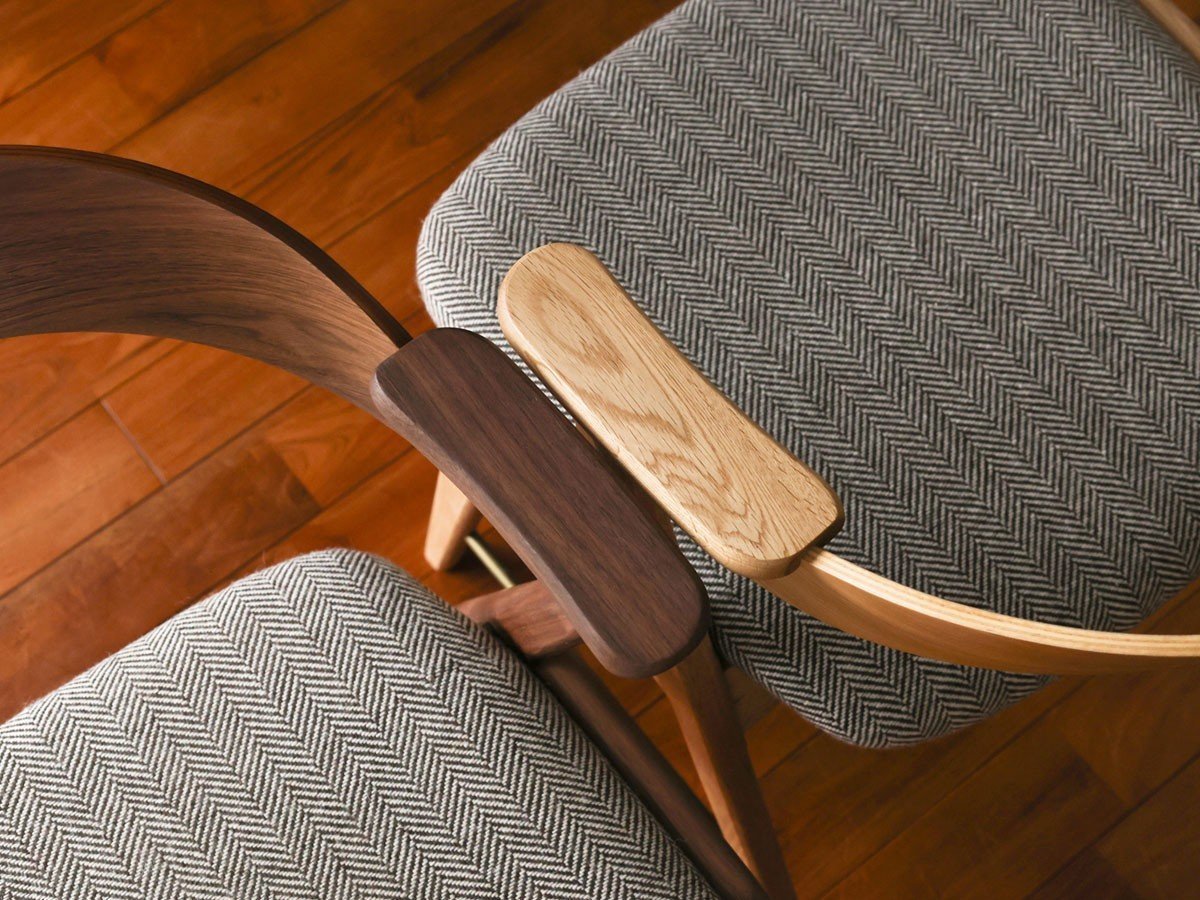 【アデペシュ/a.depeche】のdanis short arm chair PU wood × brass / ダニス ショートアームチェア PU ウッド × ブラス インテリア・キッズ・メンズ・レディースファッション・服の通販 founy(ファウニー) 　アンティーク　Antique-Inspired　ウッド　Wooden Design　ショート　Short, Short Length　フォルム　Silhouette, Form　フレーム　Frame, Outline　ホーム・キャンプ・アウトドア・お取り寄せ　Home Living / Home & Lifestyle / Camping Gear / Outdoor Camping　家具・インテリア　Home Furniture & Interior. Stylish & Functional Living Spaces　チェア・椅子　Seating & Chairs　ダイニングチェア・木製チェア　Dining Chairs　ホーム・キャンプ・アウトドア・お取り寄せ　Home Living / Home & Lifestyle / Camping Gear / Outdoor Camping　家具・インテリア　Home Furniture & Interior. Stylish & Functional Living Spaces　チェア・椅子　Seating & Chairs　アームチェア・アクセントチェア　Armchairs & Accent Chairs　参考イメージ|ID: prp329100004986512 ipo3291000000037351145