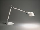 【アルテミデ/Artemide / GOODS】のTOLOMEO Mini Table / トロメオ ミニ テーブル 大人の最旬トレンドファッション＆コーディネート founy(ファウニー) 送料無料 Free Shipping イタリア Italy テーブル Table, Dining Table デスク Desk, Work Desk フォルム Silhouette, Form ワイヤー Wire, Wired Bra 人気 Popular, Best Seller ホーム・キャンプ・アウトドア・お取り寄せ Home Living / Home & Lifestyle / Camping Gear / Outdoor Camping 家具・インテリア Home Furniture & Interior. Stylish & Functional Living Spaces ライト・照明 Lamps & Lighting Fixtures デスクライト・卓上照明 Desk Lamp / Table Lamp / Study Light thumbnail カラー「ホワイト」参考イメージ|ID: prp329100004986520 ipo3291000000037351217