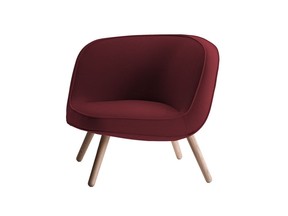【フリッツ ハンセン/FRITZ HANSEN / GOODS】のVIA57 / VIA57 ラウンジチェア BI01 インテリア・キッズ・メンズ・レディースファッション・服の通販 founy(ファウニー) 　ニューヨーク　New York, NYC Style　ファブリック　Fabric, Textile　フレーム　Frame, Outline　モダン　Modern, Contemporary　おすすめ　Recommended / Our Picks　ホーム・キャンプ・アウトドア・お取り寄せ　Home Living / Home & Lifestyle / Camping Gear / Outdoor Camping　家具・インテリア　Home Furniture & Interior. Stylish & Functional Living Spaces　チェア・椅子　Seating & Chairs　ラウンジチェア・リクライナー　Lounge Chairs / Recliners　張地:1140 レッドユニ(クリスチャンハウン)|ID: prp329100004987836 ipo3291000000037365465