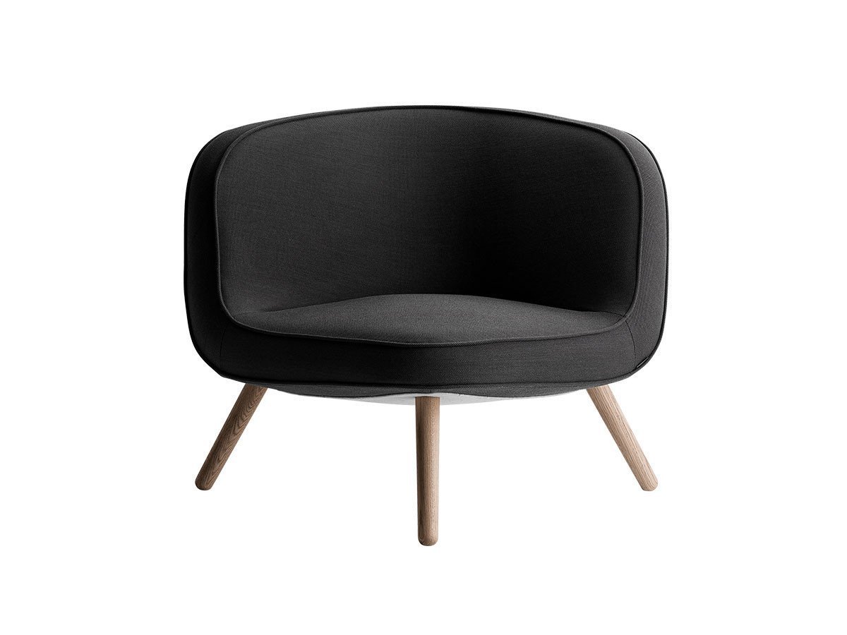 【フリッツ ハンセン/FRITZ HANSEN / GOODS】のVIA57 / VIA57 ラウンジチェア BI01 インテリア・キッズ・メンズ・レディースファッション・服の通販 founy(ファウニー) 　ニューヨーク　New York, NYC Style　ファブリック　Fabric, Textile　フレーム　Frame, Outline　モダン　Modern, Contemporary　おすすめ　Recommended / Our Picks　ホーム・キャンプ・アウトドア・お取り寄せ　Home Living / Home & Lifestyle / Camping Gear / Outdoor Camping　家具・インテリア　Home Furniture & Interior. Stylish & Functional Living Spaces　チェア・椅子　Seating & Chairs　ラウンジチェア・リクライナー　Lounge Chairs / Recliners　張地:STEELCUT TRIO / 383 ダークブラウン|ID: prp329100004987836 ipo3291000000037365480