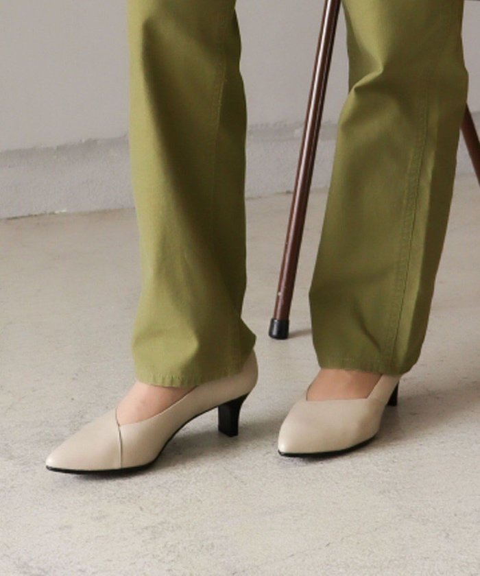 【リーガル フットコミュニティ/REGAL FOOT COMMUNITY】の【ビューフィット】A66W 晴雨兼用カットワークパンプス インテリア・キッズ・メンズ・レディースファッション・服の通販 founy(ファニー) https://founy.com/ ファッション Fashion レディースファッション WOMEN シューズ Shoes シンプル Simple ベーシック Basic ワーク Work 日本製 Made In Japan |ID: prp329100001248492 ipo3291000000025936599