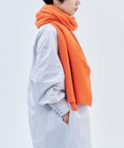 【アンドウール/AND WOOL】の〈上質な素材と手仕事から生まれた優しいニット〉カシミヤ100%の大判ストール オレンジ|ID:prp329100001252420