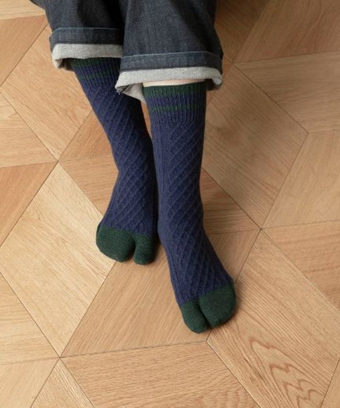 【トリコテ/Tricote】のTABI CABLE SOCKS/ インテリア・キッズ・メンズ・レディースファッション・服の通販 founy(ファニー) https://founy.com/ ファッション Fashion レディースファッション WOMEN ソックス Socks レッグウェア Legwear ソックス Socks タンブラー Tumbler |ID: prp329100001983079 ipo3291000000028350711