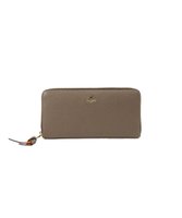 【ペレボルサ/PELLE BORSA】のラウンドファスナー長財布 Reinette Goods レネットグッズ 4743 人気、トレンドファッション・服の通販 founy(ファニー) ファッション Fashion レディースファッション WOMEN 財布 Wallets 春 Spring コレクション Collection センター Center 財布 Wallet 定番 Standard 人気 Popularity フロント Front ポケット Pocket ラウンド Round S/S・春夏 Ss・Spring/Summer 夏 Summer |ID:prp329100002190284