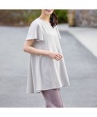 【ティアクラッセ/Tiaclasse】の【おのののかさん着用】半袖&七分袖選べる袖丈バックフレアチュニック 半袖グレージュストライプ|ID: prp329100002245379 ipo3291000000036014193