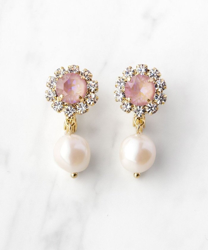 【トッカ/TOCCA】のBIJOUX PEARL EARRINGS イヤリング インテリア・キッズ・メンズ・レディースファッション・服の通販 founy(ファニー) https://founy.com/ ファッション Fashion レディースファッション WOMEN ジュエリー Jewelry リング Rings イヤリング Earrings アクセサリー Accessories アンティーク Antique イヤリング Earrings ストーン Stone センター Center パール Pearl ビジュー Bijou ポーチ Pouch モチーフ Motif リュクス Luxe |ID: prp329100002545088 ipo3291000000026662584