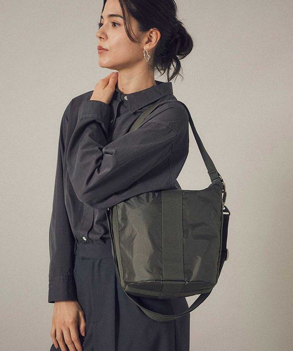 【レスポートサック/LeSportsac】のCONV. MARKET HOBO/グラベルC 人気、トレンドファッション・服の通販 founy(ファニー) 　ファッション　Fashion　レディースファッション　WOMEN　軽量　Lightweight　スタイリッシュ　Stylish　スポーティ　Sporty　財布　Wallet　トラベル　Travel　手帳　Pocket Book　プリント　Print　ポケット　Pocket　無地　Plain Color　おすすめ　Recommend　旅行　Travel　 other-1|ID: prp329100002621528 ipo3291000000024009284