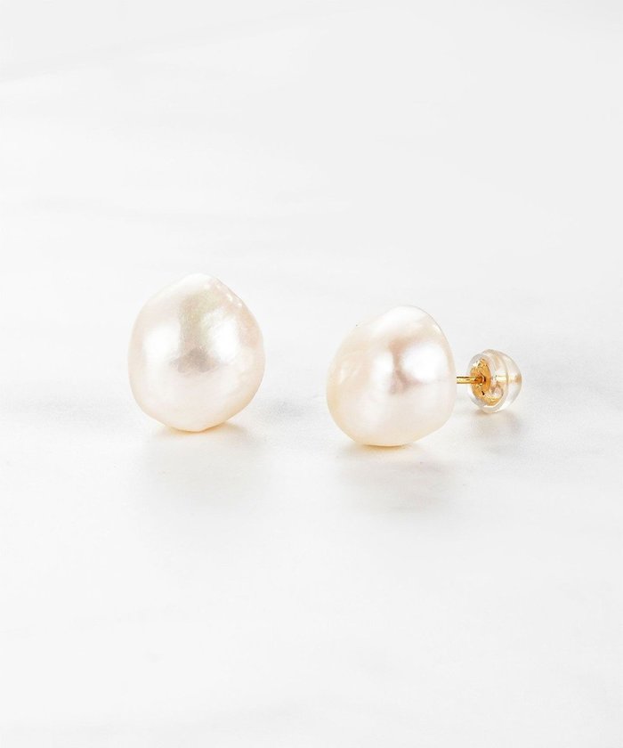 【トッカ/TOCCA】の【WEB限定】NUANCE PEARL PIERCED EARRINGS L K18淡水バロックパール ピアス L インテリア・キッズ・メンズ・レディースファッション・服の通販 founy(ファニー) https://founy.com/ ファッション Fashion レディースファッション WOMEN ジュエリー Jewelry リング Rings イヤリング Earrings アクセサリー Accessories シンプル Simple テクスチャー Texture バロック Baroque パール Pearl フォルム Form フォーマル Formal ポーチ Pouch リュクス Luxe おすすめ Recommend |ID: prp329100002633360 ipo3291000000026781447