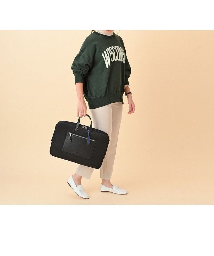 【エースバッグズアンドラゲッジ/ACE BAGS & LUGGAGE】のW .Day Night ノルド ラップトップキャリー 15.6インチPC収納 15082 ダブルアンドデイナイト インテリア・キッズ・メンズ・レディースファッション・服の通販 founy(ファニー) https://founy.com/ ファッション Fashion レディースファッション WOMEN アクセサリー Accessories クッション Cushion ショルダー Shoulder フロント Front ベーシック Basic ポケット Pocket ラップ Wrap ビジネス 仕事 通勤 Business |ID: prp329100002693865 ipo3291000000026779994