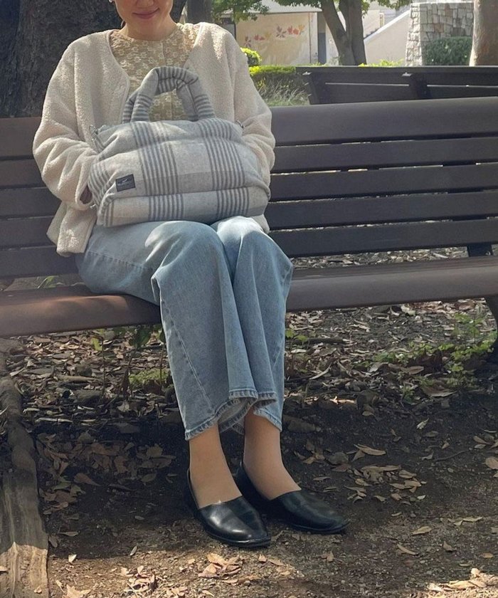 【ルートート/ROOTOTE】の1472【温活&軽量】LT.フェザールー.デリ.マテリアル-A インテリア・キッズ・メンズ・レディースファッション・服の通販 founy(ファニー) https://founy.com/ ファッション Fashion レディースファッション WOMEN バッグ Bag 軽量 Lightweight ショルダー Shoulder ジャケット Jacket ストール Stall スポーツ Sports スマホ Smartphone スマート Smart ダウン Down 手帳 Pocket Book フェザー Feather フラット Flat ボンディング Bonding ポケット Pocket |ID: prp329100002813773 ipo3291000000031136405