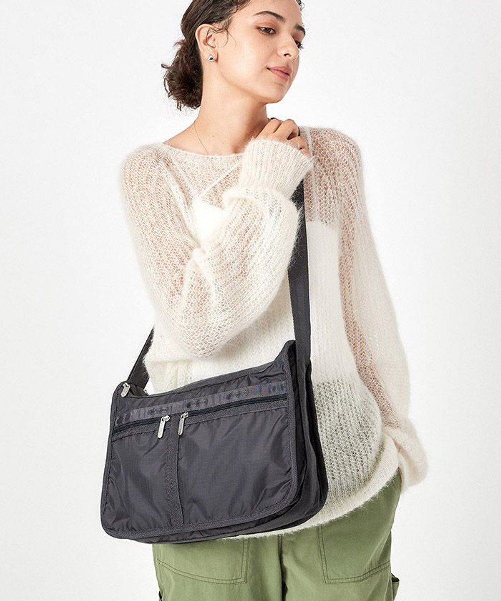 【レスポートサック/LeSportsac】のDELUXE EVERYDAY BAG/サンダー 人気、トレンドファッション・服の通販 founy(ファニー) 　ファッション　Fashion　レディースファッション　WOMEN　アウトドア　Outdoor　傘　Umbrella　軽量　Lightweight　シンプル　Simple　スポーツ　Sports　トラベル　Travel　手帳　Pocket Book　人気　Popularity　プリント　Print　ポケット　Pocket　ポーチ　Pouch　無地　Plain Color　再入荷　Restock/Back In Stock/Re Arrival　おすすめ　Recommend　旅行　Travel　エレガント 上品　Elegant　ビジネス 仕事 通勤　Business　 other-1|ID: prp329100002924479 ipo3291000000029030331