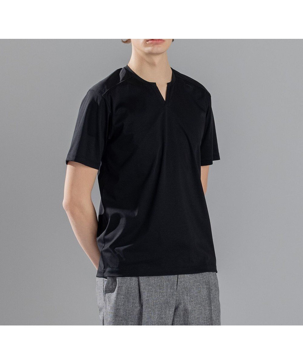 【ジョゼフ オム/JOSEPH HOMME / MEN】の【WEB 一部店舗限定】 WEB限定カラーあり コットンソフィア キーネックTシャツ インテリア・キッズ・メンズ・レディースファッション・服の通販 founy(ファニー) 　ファッション　Fashion　メンズファッション　MEN　トップス・カットソー　Tops/Tshirt/Men　シャツ　Shirts　S/S・春夏　Ss・Spring/Summer　おすすめ　Recommend　カットソー　Cut And Sew　ショルダー　Shoulder　シルケット　Mercerization　シンプル　Simple　プリント　Print　ベーシック　Basic　レギュラー　Regular　半袖　Short Sleeve　夏　Summer　定番　Standard　春　Spring　雑誌　Magazine　【WEB限定カラー】ブラック系|ID: prp329100003209201 ipo3291000000027379274