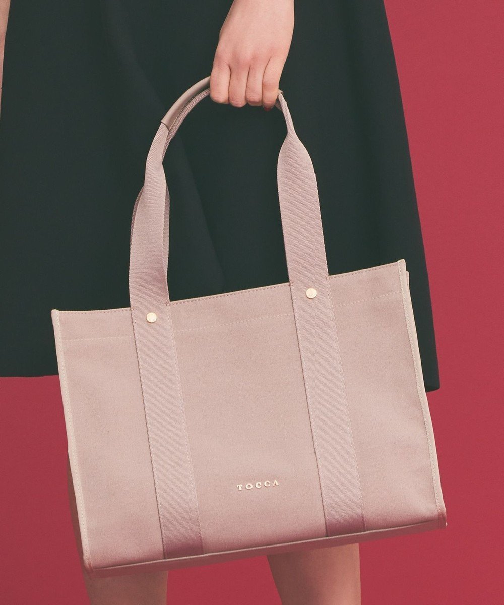 【トッカ/TOCCA】のTRIM RIBBON A4TOTE A4トートバッグ インテリア・キッズ・メンズ・レディースファッション・服の通販 founy(ファニー) 　ファッション　Fashion　レディースファッション　WOMEN　バッグ　Bag　A/W・秋冬　Aw・Autumn/Winter・Fw・Fall-Winter　冬　Winter　シンプル　Simple　トリミング　Trimming　フェミニン　Feminine　フロント　Front　ポケット　Pocket　モチーフ　Motif　リボン　Ribbon　リュクス　Luxe　財布　Wallet　ビジネス 仕事 通勤　Business　雑誌　Magazine　ベージュ系|ID: prp329100003418710 ipo3291000000029170175