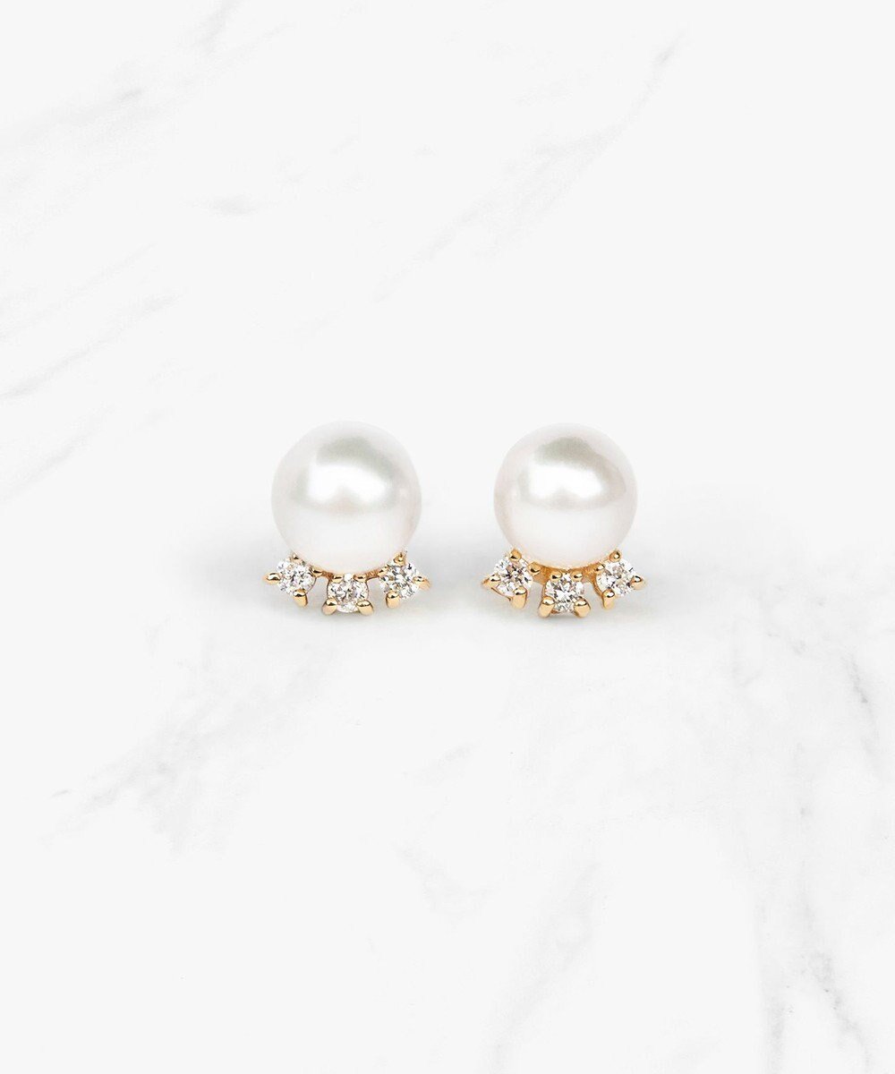 【トッカ/TOCCA】の【WEB限定】FRILL DIAMOND PEARL PIERCED EARRINGS K10ゴールド 淡水パール ダイヤモンドピアス インテリア・キッズ・メンズ・レディースファッション・服の通販 founy(ファニー) 　ファッション　Fashion　レディースファッション　WOMEN　ジュエリー　Jewelry　リング　Rings　イヤリング　Earrings　アクセサリー　Accessories　イエロー　Yellow　エレガント 上品　Elegant　シンプル　Simple　ダイヤモンド　Diamond　パール　Pearl　フリル　Frills　ポーチ　Pouch　イエローゴールド系|ID: prp329100003431101 ipo3291000000025747410