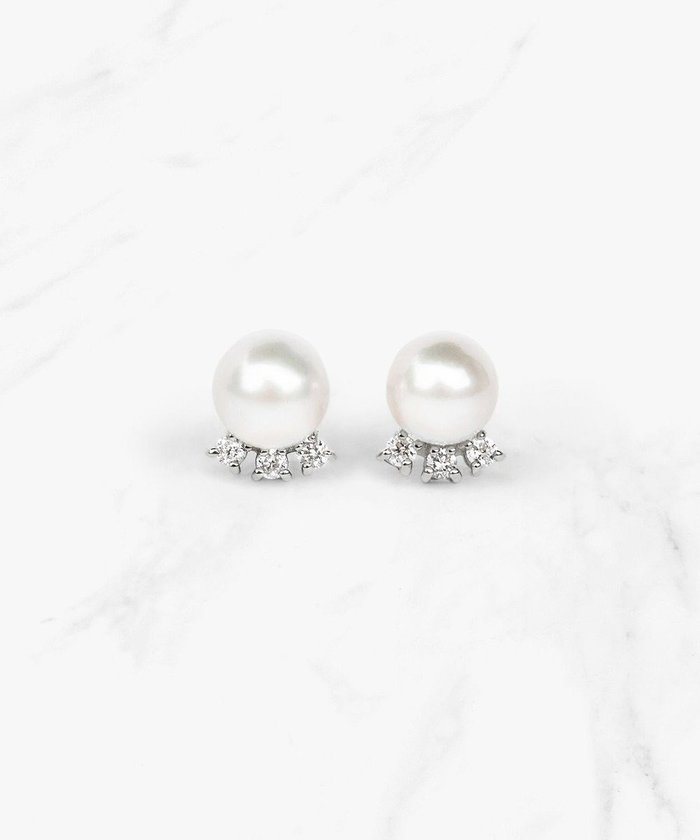 【トッカ/TOCCA】の【WEB限定】FRILL DIAMOND PEARL PIERCED K10ホワイトゴールド 淡水パール ダイヤモンドピアス インテリア・キッズ・メンズ・レディースファッション・服の通販 founy(ファニー) https://founy.com/ ファッション Fashion レディースファッション WOMEN アクセサリー Accessories エレガント 上品 Elegant シンプル Simple ダイヤモンド Diamond パール Pearl フリル Frills ポーチ Pouch |ID: prp329100003431103 ipo3291000000028394181