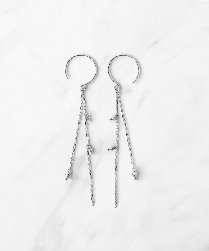 【トッカ/TOCCA】の【WEB限定】SEEDS PIERCED EARRINGS K10ホワイトゴールドピアス インテリア・キッズ・メンズ・レディースファッション・服の通販 founy(ファニー) https://founy.com/ ファッション Fashion レディースファッション WOMEN ジュエリー Jewelry リング Rings イヤリング Earrings アクセサリー Accessories フープ Hoop ポーチ Pouch モダン Modern ランダム Random |ID: prp329100003431110 ipo3291000000029169698