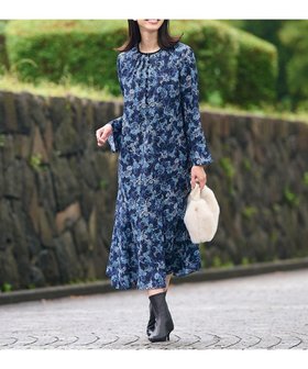 【自由区/JIYU-KU】の【洗える】バロックプリント ワンピース 人気、トレンドファッション・服の通販 founy(ファニー) ファッション Fashion レディースファッション WOMEN ワンピース Dress A/W・秋冬 Aw・Autumn/Winter・Fw・Fall-Winter カフス Cuffs サテン Satin ジョーゼット Georgette バロック Baroque フレア Flare プリント Print 再入荷 Restock/Back In Stock/Re Arrival 洗える Washable |ID:prp329100003463608