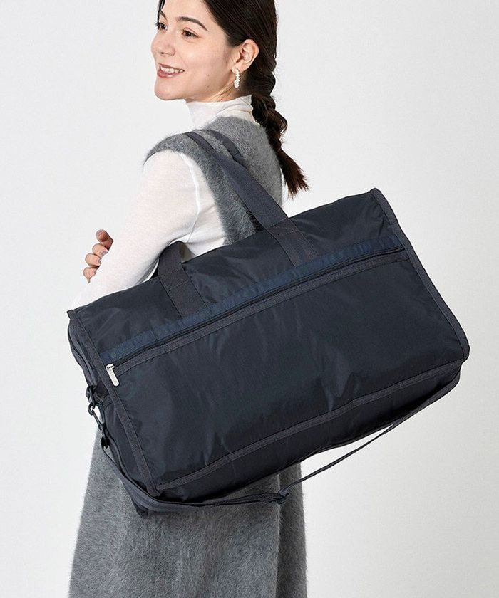 【レスポートサック/LeSportsac】のDELUXE LG WEEKENDER/ディープシーブルー インテリア・キッズ・メンズ・レディースファッション・服の通販 founy(ファニー) https://founy.com/ ファッション Fashion レディースファッション WOMEN アウトドア Outdoor 軽量 Lightweight シンプル Simple スポーツ Sports トラベル Travel 人気 Popularity プリント Print ボストンバッグ Boston Bag ポケット Pocket 無地 Plain Color おすすめ Recommend 旅行 Travel ビジネス 仕事 通勤 Business |ID: prp329100003510835 ipo3291000000027345765