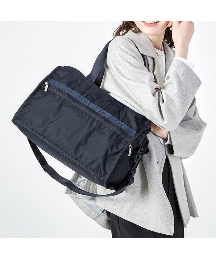 【レスポートサック/LeSportsac】のDELUXE MED WEEKENDER/ディープシーブルー インテリア・キッズ・メンズ・レディースファッション・服の通販 founy(ファニー) https://founy.com/ ファッション Fashion レディースファッション WOMEN アウトドア Outdoor 軽量 Lightweight シンプル Simple スポーツ Sports トラベル Travel 人気 Popularity プリント Print ボストンバッグ Boston Bag ポケット Pocket 無地 Plain Color おすすめ Recommend 旅行 Travel ビジネス 仕事 通勤 Business |ID: prp329100003510838 ipo3291000000029256301