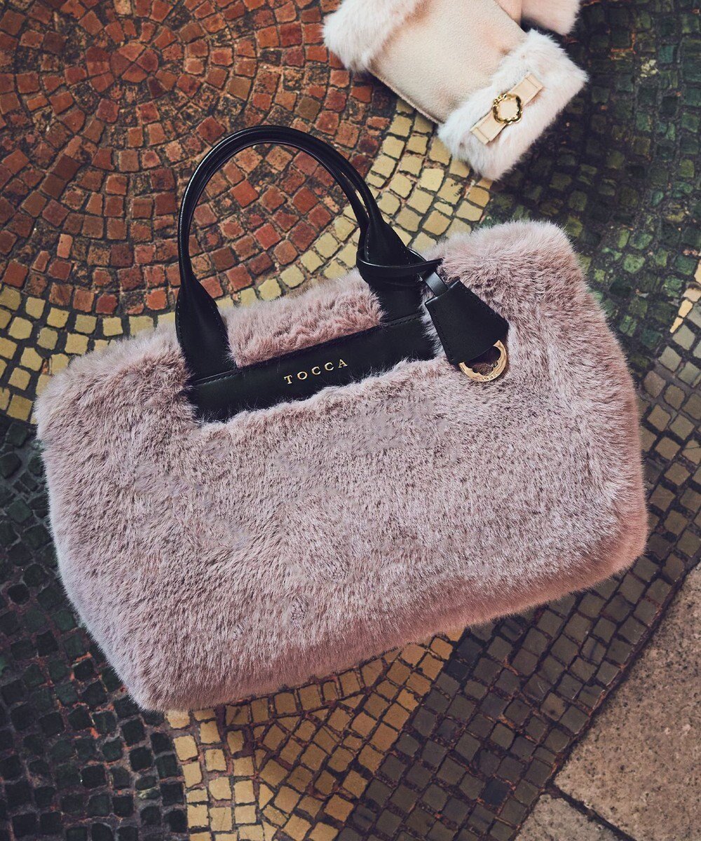 【トッカ/TOCCA】のCHOCOLA FUR BAG ファーバッグ 人気、トレンドファッション・服の通販 founy(ファニー) 　ファッション　Fashion　レディースファッション　WOMEN　バッグ　Bag　A/W・秋冬　Aw・Autumn/Winter・Fw・Fall-Winter　冬　Winter　チャーム　Charm　フォルム　Form　ポケット　Pocket　リュクス　Luxe　財布　Wallet　 other-1|ID: prp329100003515786 ipo3291000000029164078