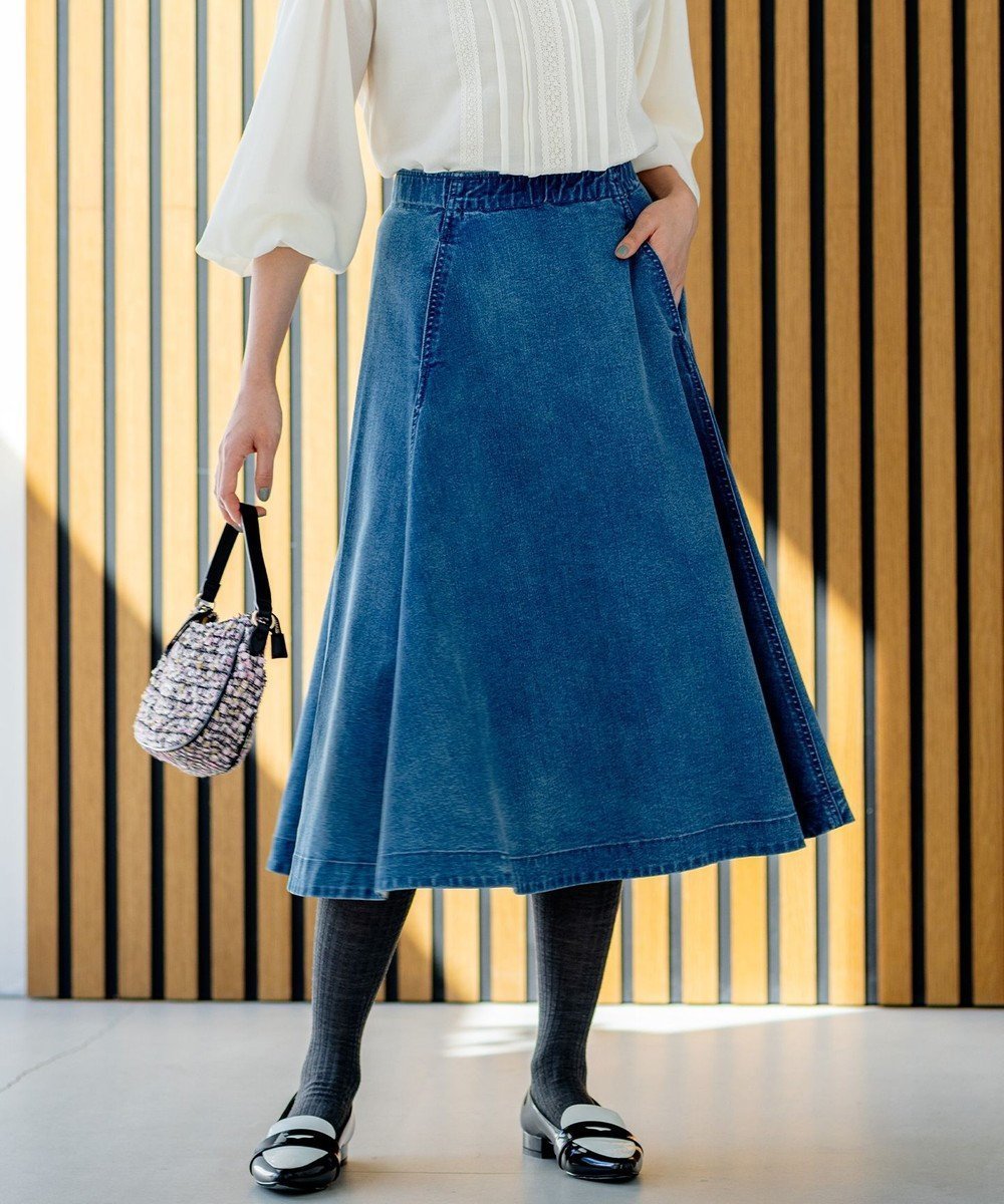 【組曲/KUMIKYOKU】の【23AW】DENIMフレア スカート 人気、トレンドファッション・服の通販 founy(ファニー) 　ファッション　Fashion　レディースファッション　WOMEN　スカート　Skirt　デニムスカート　Denim Skirts　Aライン/フレアスカート　Flared A-Line Skirts　コンパクト　Compact　シンプル　Simple　ストレッチ　Stretch　デニム　Denim　フレア　Flare　ユーズド　Used　リアル　Real　A/W・秋冬　Aw・Autumn/Winter・Fw・Fall-Winter　再入荷　Restock/Back In Stock/Re Arrival　S/S・春夏　Ss・Spring/Summer　夏　Summer　2023年　2023　2023-2024秋冬・A/W　Aw/Autumn/Winter//Fw/Fall-Winter/2023-2024　エレガント 上品　Elegant　 other-1|ID: prp329100003538428 ipo3291000000026716682