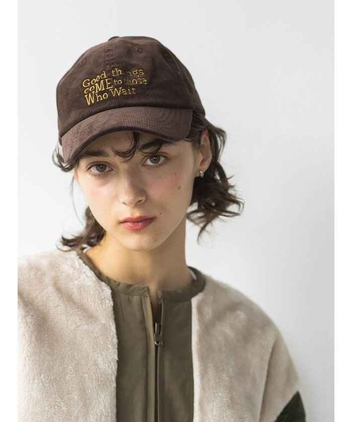 【アメリカンホリック/AMERICAN HOLIC】のコーデュロイロゴCAP インテリア・キッズ・メンズ・レディースファッション・服の通販 founy(ファニー) https://founy.com/ ファッション Fashion レディースファッション WOMEN 帽子 Hats キャップ Cap コーデュロイ Corduroy フィット Fit フロント Front エレガント 上品 Elegant 帽子 Hat |ID: prp329100003651639 ipo3291000000028364180