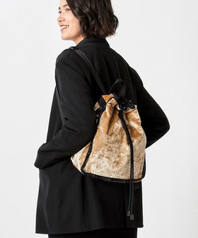 【レスポートサック/LeSportsac】 CINCH BACKPACK/ベロアゴールド人気、トレンドファッション・服の通販 founy(ファニー) ファッション Fashion レディースファッション WOMEN トップス・カットソー Tops/Tshirt ベロア Velour バッグ Bag アウトドア Outdoor コレクション Collection 巾着 Purse 軽量 Lightweight 財布 Wallet トラベル Travel プリント Print ベロア Velor ポケット Pocket 無地 Plain Color リュック Ruck Sack おすすめ Recommend 旅行 Travel エレガント 上品 Elegant |ID:prp329100003706077