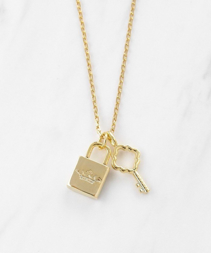 【トッカ/TOCCA】のHAPPY KEY CHARM NECKLACE ネックレス インテリア・キッズ・メンズ・レディースファッション・服の通販 founy(ファニー) https://founy.com/ ファッション Fashion レディースファッション WOMEN ジュエリー Jewelry ネックレス Necklaces アクセサリー Accessories クラウン Crown シンプル Simple ジュエリー Jewelry チェーン Chain チャーム Charm ネックレス Necklace モチーフ Motif ロング Long S/S・春夏 Ss・Spring/Summer おすすめ Recommend 夏 Summer 2024年 2024 2024春夏・S/S Ss,Spring/Summer,2024 ギフト プレゼント Gift Present |ID: prp329100003709054 ipo3291000000028436513