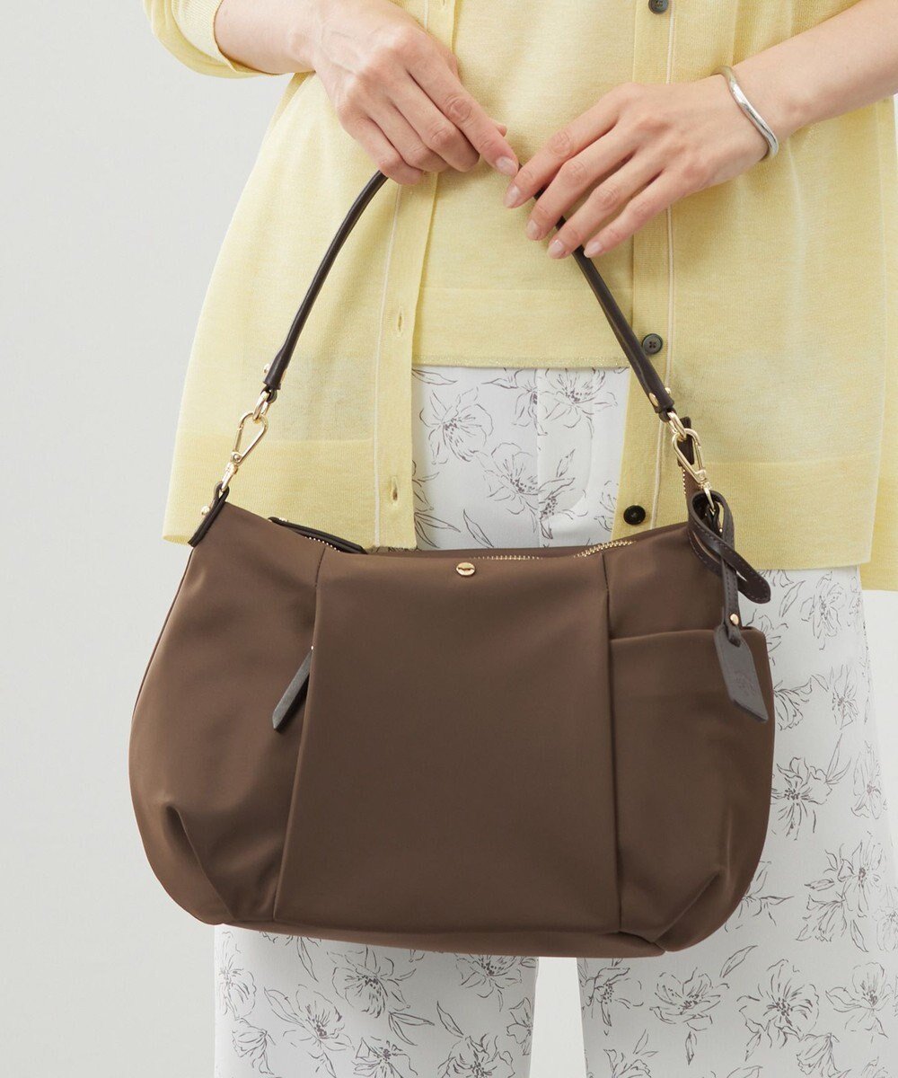 【ジェイ プレス/J.PRESS】の【新色登場!・WEB限定カラーあり・2way】ナイロン ショルダー バッグ インテリア・キッズ・メンズ・レディースファッション・服の通販 founy(ファニー) 　ファッション　Fashion　レディースファッション　Fashion for Women　バッグ　Bags　イエロー　Yellow　オレンジ　Orange　ショルダー　Shoulder, Shoulder Strap　シンプル　Simple, Minimal　ターコイズ　Turquoise, Blue-Green　チャーム　Charm, Pendant　ポケット　Pocket, Pocket Detail　ポシェット　Pochette, Mini Bag　ブラウン系|ID: prp329100003716285 ipo3291000000033690239