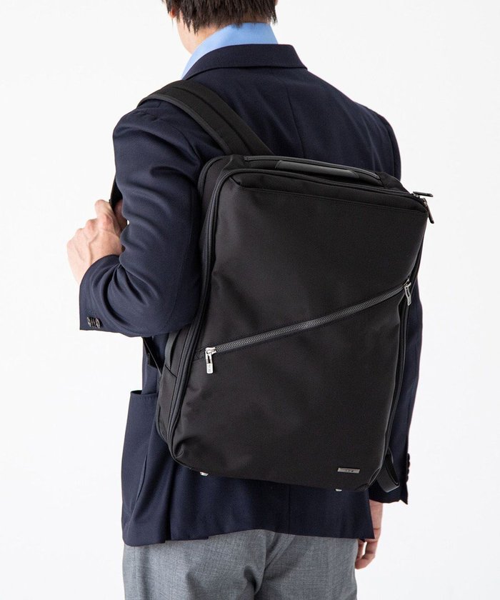 【エース バッグズ アンド ラゲッジ/ACE BAGS & LUGGAGE / MEN】の【WEB限定】ACE ヴィターラ コーデュラバリスティック リュックサック ビジネスリュック B4サイズ 68212 インテリア・キッズ・メンズ・レディースファッション・服の通販 founy(ファニー) https://founy.com/ ファッション Fashion メンズファッション MEN バッグ Bag/Men クッション Cushion サングラス Sunglasses ショルダー Shoulder スマート Smart スリム Slim セットアップ Set Up ポケット Pocket リュック Ruck Sack スーツケース キャリーケース Suitcase ビジネス 仕事 通勤 Business |ID: prp329100003717972 ipo3291000000027410815