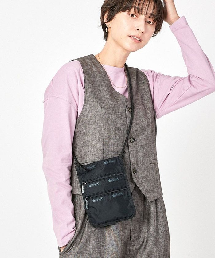 【レスポートサック/LeSportsac】のCROSSBODY PHONE BAG/リサイクルドブラックJP インテリア・キッズ・メンズ・レディースファッション・服の通販 founy(ファニー) https://founy.com/ ファッション Fashion レディースファッション WOMEN 軽量 Lightweight ショルダー Shoulder シンプル Simple スマート Smart 人気 Popularity プリント Print ポケット Pocket ポシェット Pochette 無地 Plain Color おすすめ Recommend ビジネス 仕事 通勤 Business |ID: prp329100003731356 ipo3291000000029101683