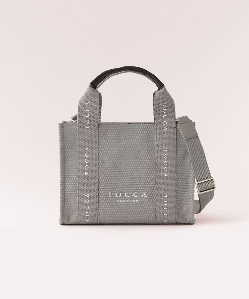 【トッカ/TOCCA】の【WEB&一部店舗限定】DANCING TOCCA SQUARETOTE トートバッグ インテリア・キッズ・メンズ・レディースファッション・服の通販 founy(ファニー) 　ファッション　Fashion　レディースファッション　WOMEN　バッグ　Bag　クラウン　Crown　シューズ　Shoes　シンプル　Simple　ジップ　Zip　スポーツ　Sports　財布　Wallet　フォルム　Form　プリント　Print　ポケット　Pocket　モダン　Modern　リュクス　Luxe　旅行　Travel　ライトグレー系|ID: prp329100003761440 ipo3291000000028341195