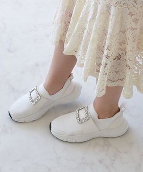 【ブリジット バーキン/Bridget Birkin】の【Bridget Birkin】ビジューバックルニットスニーカー 人気、トレンドファッション・服の通販 founy(ファニー) ファッション Fashion レディースファッション WOMEN トップス・カットソー Tops/Tshirt ニット Knit Tops スニーカー Sneakers フィット Fit |ID:prp329100003780007