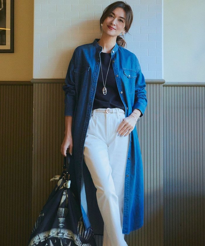 【23区/NIJYUSANKU】の【Oggi4月号掲載/洗える】23区DENIM ライトダンガリー シャツワンピース インテリア・キッズ・メンズ・レディースファッション・服の通販 founy(ファニー) https://founy.com/ 雑誌掲載アイテム Magazine Items ファッション雑誌 Fashion Magazines オッジ Oggi ファッション Fashion レディースファッション WOMEN ワンピース Dress シャツワンピース Shirt Dresses アクセサリー Accessories インディゴ Indigo 春 Spring 洗える Washable カーディガン Cardigan 4月号 April Issue 雑誌 Magazine ツイル Twill ベスト Vest ポケット Pocket 羽織 Haori ロング Long ワイド Wide S/S・春夏 Ss・Spring/Summer 夏 Summer 2024年 2024 2024春夏・S/S Ss,Spring/Summer,2024 |ID: prp329100003808841 ipo3291000000025455387