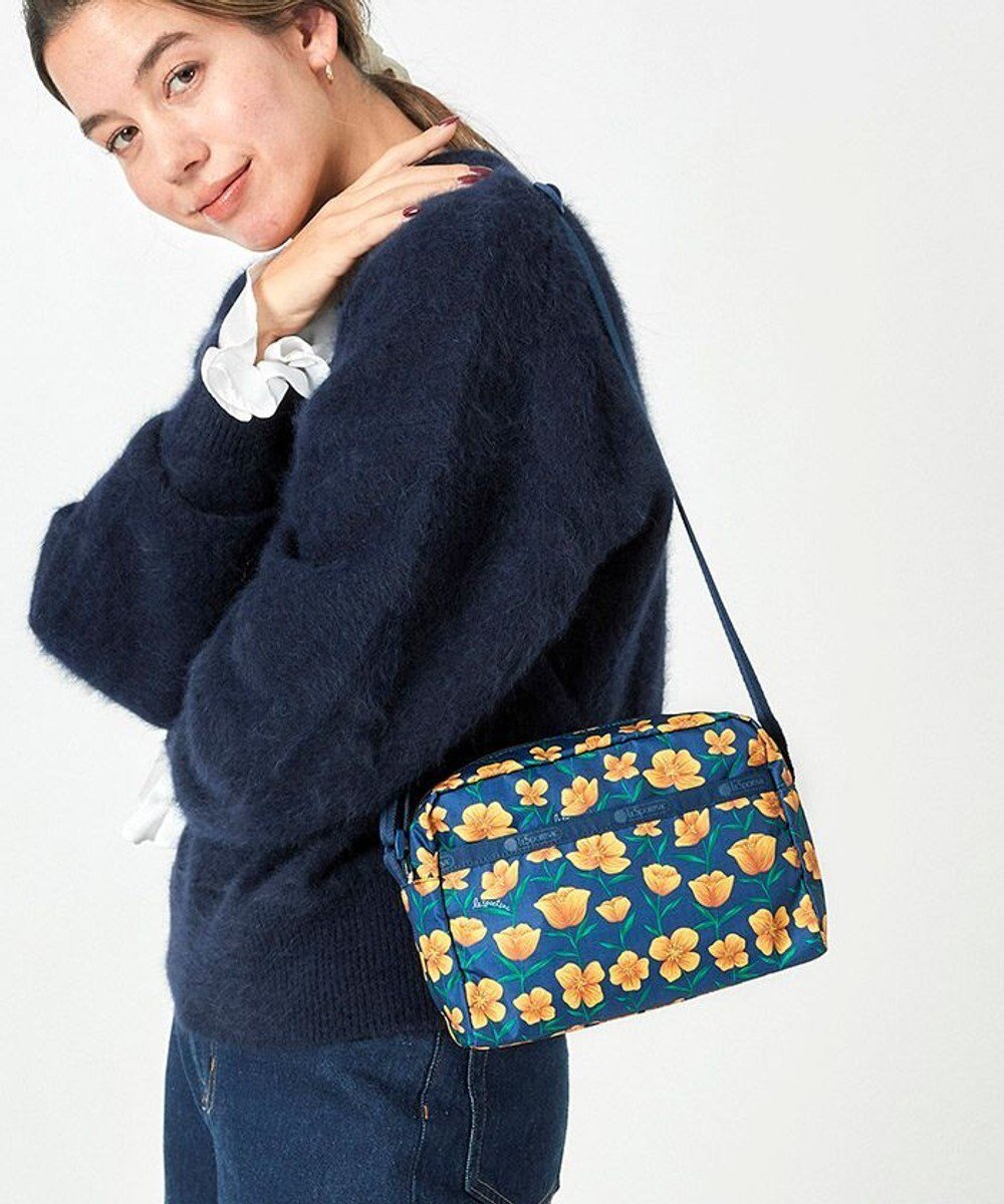 【レスポートサック/LeSportsac】のDANIELLA CROSSBODY/ブルーミングバインズ 人気、トレンドファッション・服の通販 founy(ファニー) 　ファッション　Fashion　レディースファッション　WOMEN　おすすめ　Recommend　アウトドア　Outdoor　イエロー　Yellow　コンパクト　Compact　フラワー　Flower　プリント　Print　ポケット　Pocket　旅行　Travel　財布　Wallet　 other-1|ID: prp329100003810339 ipo3291000000025073519