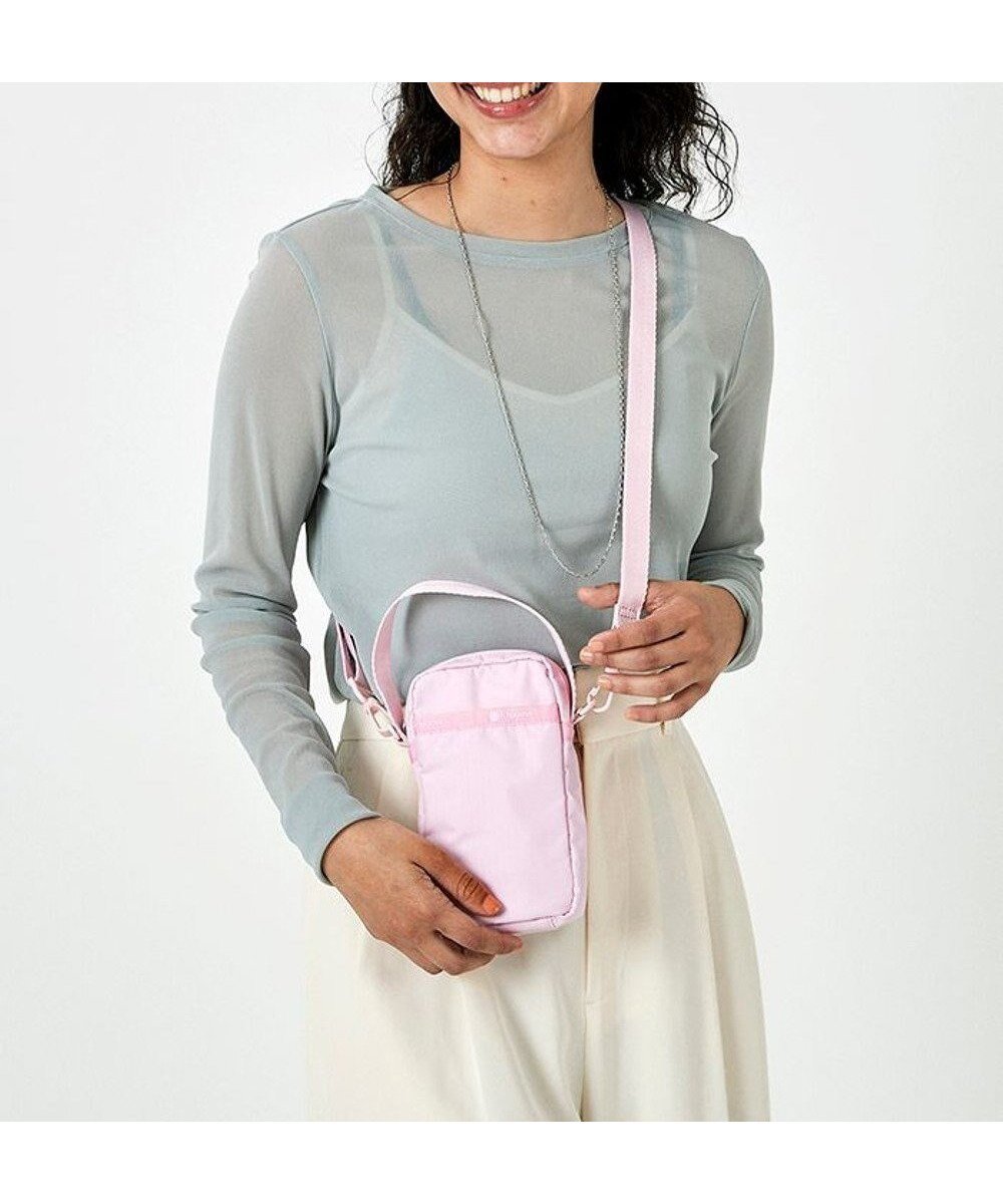 【レスポートサック/LeSportsac】のMINI PHONE CROSSBODY/パウダーピンク 人気、トレンドファッション・服の通販 founy(ファニー) 　ファッション　Fashion　レディースファッション　WOMEN　コンパクト　Compact　軽量　Lightweight　ショルダー　Shoulder　シンプル　Simple　スタイリッシュ　Stylish　人気　Popularity　パウダー　Powder　プリント　Print　ポケット　Pocket　ポシェット　Pochette　ポーチ　Pouch　無地　Plain Color　おすすめ　Recommend　スマホケース　Phone Case　 other-1|ID: prp329100003852668 ipo3291000000025347993