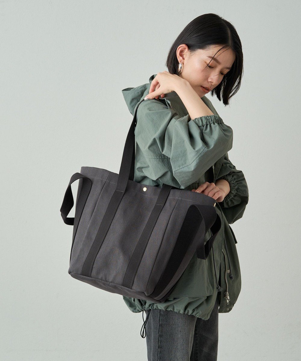 【ラシット/russet】の【2024SS】《Blue Label》ダブルハンドルトートバッグ M(CE-1102) インテリア・キッズ・メンズ・レディースファッション・服の通販 founy(ファニー) 　ファッション　Fashion　レディースファッション　WOMEN　バッグ　Bag　キャンバス　Canvas　シンプル　Simple　ハンドバッグ　Handbag　ポケット　Pocket　再入荷　Restock/Back In Stock/Re Arrival　おすすめ　Recommend　日本製　Made In Japan　2024年　2024　2024春夏・S/S　Ss,Spring/Summer,2024　旅行　Travel　C.Gray|ID: prp329100003882862 ipo3291000000026357795