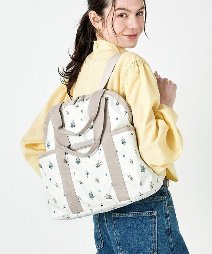 【レスポートサック/LeSportsac】のDOUBLE TROUBLE BACKPACK/ミモザフローラル インテリア・キッズ・メンズ・レディースファッション・服の通販 founy(ファニー) https://founy.com/ ファッション Fashion レディースファッション WOMEN バッグ Bag おすすめ Recommend スーツケース キャリーケース Suitcase フラワー Flower プリント Print ポケット Pocket メッシュ Mesh モチーフ Motif リュック Ruck Sack |ID: prp329100003891186 ipo3291000000029477555